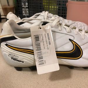 nike tiempo classic fg lite